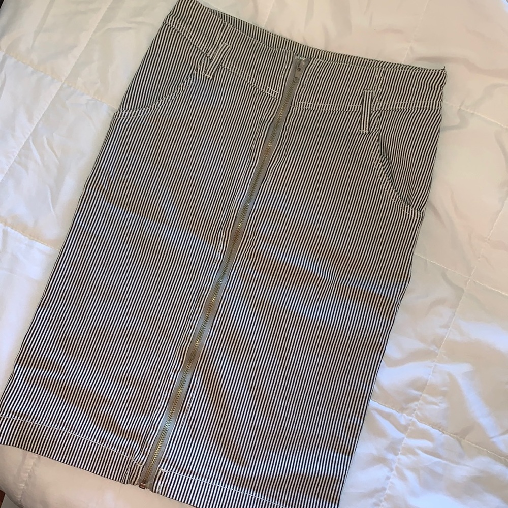 pencil skirt